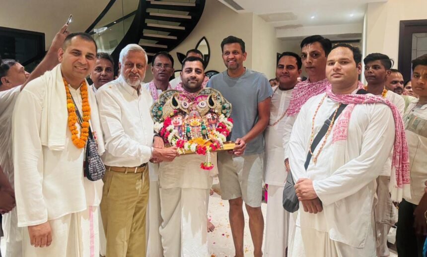 रथ यात्रा के उपलक्ष्य मे इस्कओन द्वारा बड़ी धूम धाम से निकाली गई, 21वी संध्या फेरी