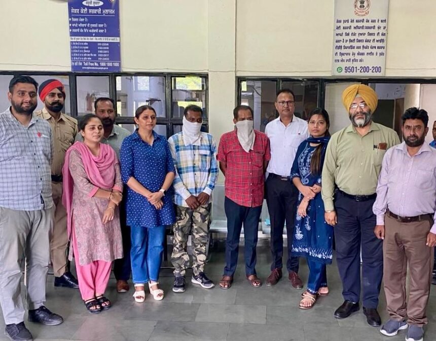 विजीलैंस ब्यूरो द्वारा पंजाब पुलिस में फ़र्ज़ी भर्ती घुटाले का पर्दाफाश,102 नौजवानों से भर्ती करवाने के बदले 26,02,926 रुपए रिश्वतें लेने के दोष में दो पुलिस कर्मचारी गिरफ़्तार