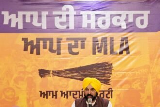 मुख्यमंत्री भगवंत मान ने जालंधर पश्चिम उपचुनाव प्रचार की संभाली कमान, पार्टी पदाधिकारियों और कार्यकर्ताओं के साथ बैठक कर रणनीतियों पर चर्चा की