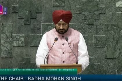 पंजाब से 12 सांसदों ने ली शपथ, खडूर साहिब के सांसद अमृतपाल नहीं हो पाए शामिल