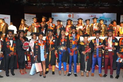 एलपीयू ने 27 अफ्रीकी देशों के सैकड़ों विद्यार्थियों के ग्रुजेएट होने पर प्रोग्राम आयोजित किया