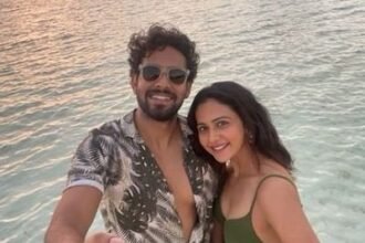 बालीवुड एक्ट्रेस का भाई ड्रग्स के साथ गिरफ्तार