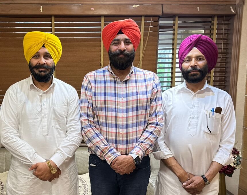 ਸਰਕਾਰ ‘ਤੇ ਦੋਸ਼ ਲਾਉਣ ਵਾਲੇ ਕਾਂਗਰਸੀ ਕੌਂਸਲਰ ਪਹਿਲੇ ਪੰਜ ਸਵਾਲਾਂ ਦੇ ਜਵਾਬ ਦੇਣ – ਢੋਟ