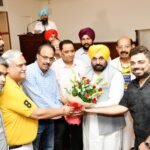 मुख्यमंत्री भगवंत मान ने जालंधर के व्यापारियों – कारोबारियों के साथ की मीटिंग, व्यापारियों से चुनाव में मांगा समर्थन