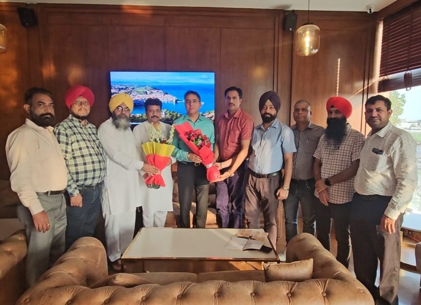 पंजाब सरकार के कैबिनेट मंत्री अमन अरोड़ा और MLA रमन अरोड़ा ने किए डिजिटल मीडिया एसोसिएशन (डीएमए) के आईडी कार्ड व व्हीकल स्टिकर रिलीज