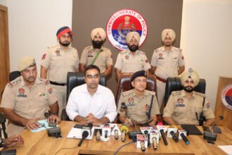 ਚੌਕਸ ਕਮਿਸ਼ਨਰੇਟ ਪੁਲਿਸ ਨੇ ਏਟੀਐਮ ਲੁੱਟਣ ਦੀ ਕੋਸ਼ਿਸ਼ ਨੂੰ ਨਾਕਾਮ ਕੀਤਾ, ਪੁਲਿਸ ਵੱਲੋਂ ਗੈਸ ਕਟਰ ਤੇ ਹੋਰ ਮਸ਼ੀਨਾਂ ਸਮੇਤ ਚਾਰ ਕਾਬੂ