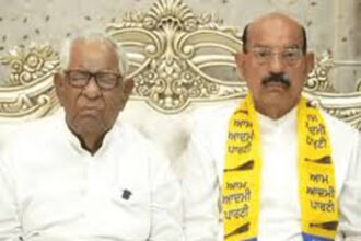 ‘आप’ उम्मीदवार मोहिंदर भगत के पिता और पूर्व मंत्री चुन्नीलाल भगत ने लोगों से की अपील, कहा – मोहिंदर को जिताएं, वह मुझसे भी ज्यादा ईमानदारी से आपके लिए काम करेगा