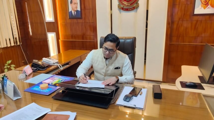 ਵਿਸ਼ੇਸ਼ ਸਾਰੰਗਲ ਨੇ ਮੋਗਾ ਦੇ ਡਿਪਟੀ ਕਮਿਸ਼ਨਰ ਵਜੋਂ ਅਹੁਦਾ ਸੰਭਾਲਿਆ