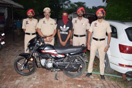 ਕਮਿਸ਼ਨਰੇਟ ਪੁਲਿਸ ਨੇ ਚੋਰੀ ਤੇ ਲੁੱਟ ਖੋਹ ਦੀਆਂ ਵਾਰਦਾਤਾਂ ਨੂੰ ਸੁਲਝਉਂਦੇ ਹੋਏ ਵੱਖ-ਵੱਖ ਵਾਰਦਾਤਾਂ ‘ਚ ਸ਼ਾਮਲ ਇਕ ਲੁਟੇਰੇ ਨੂੰ ਕੀਤਾ ਗ੍ਰਿਫਤਾਰ