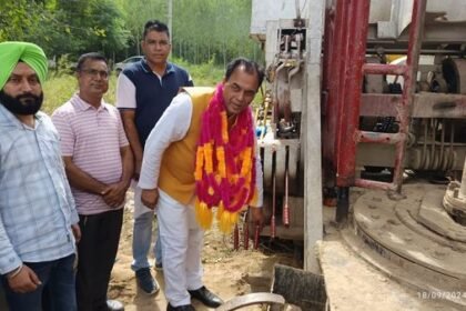 ਸੰਸਦ ਮੈਂਬਰ ਡਾ: ਰਾਜਕੁਮਾਰ ਚੱਬੇਵਾਲ ਵੱਲੋਂ ਪਿੰਡ ਸੁਭਾਨਪੁਰ ਵਿਖੇ 1 ਕਰੋੜ ਰੁਪਏ ਦੀ ਲਾਗਤ ਨਾਲ ਲਗਾਏ ਜਾਣ ਡੂੰਘੇ ਬੋਰਵੈੱਲ ਦੇ ਪ੍ਰਾਜੈਕਟ ਦਾ ਰੱਖਿਆ ਨੀਂਹ ਪੱਥਰ