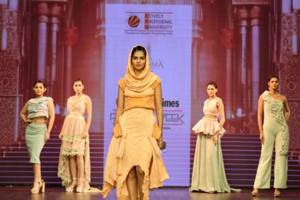 एलपीयू के फैशन छात्रों ने क्षेत्र के सबसे बड़े फैशन प्लेटफॉर्म चंडीगढ़ फैशन वीक में अपने डिजाइन प्रदर्शित किए