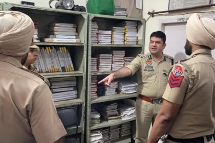 ਐਕਸ਼ਨ ਵਿਚ ਜਲੰਧਰ ਪੁਲੀਸ ਕਮਿਸ਼ਨਰ, ਥਾਣਿਆਂ ਦੀ ਕੀਤੀ ਅਚਨਚੇਤ ਚੈਕਿੰਗ