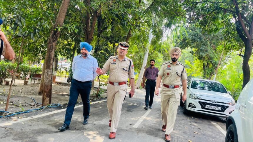 जालंधर पुलिस आयुक्त स्वपन शर्मा ने जालंधर पुलिस लाइन का दौरा कर किया निरीक्षण