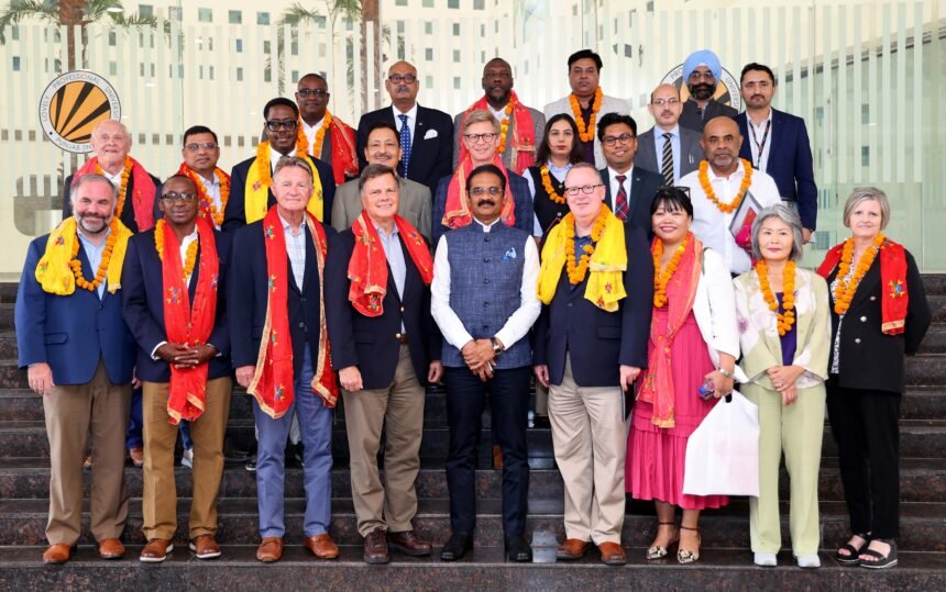 एलपीयू ने अलबामा राज्य, यूएसए से 15 राजनीतिक नेताओं और शिक्षको की मेजबानी की