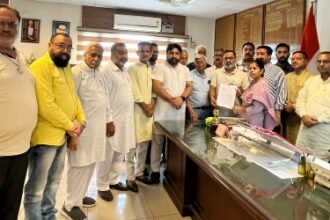 ਕਪੂਰਥਲਾ ਸ਼ਹਿਰ ਵਾਸੀਆਂ ਦੀ ਸੁਰੱਖਿਆ ਸਬੰਧੀ ਸਮੂਹ ਸਮਾਜਿਕ, ਧਾਰਮਿਕ ਤੇ ਰਾਜਨੀਤਿਕ ਪਾਰਟੀਆਂ ਨੇ ਐਸਐਸਪੀ ਨੂੰ ਦਿੱਤਾ ਮੰਗ ਪੱਤਰ