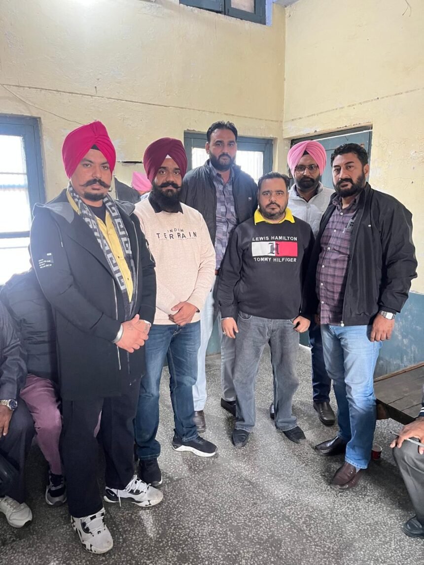 ਪੀ.ਆਰ.ਟੀ.ਸੀ. ਵਰਕਰਜ਼ ਯੂਨੀਅਨ ਏਟਕ ਦੀ ਮੀਟਿੰਗ ਕਪੂਰਥਲਾ ਵਿਖੇ ਹੋਈ
