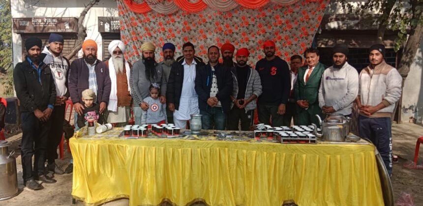 ਸਾਹਿਬਜ਼ਾਦਿਆਂ,ਮੋਦੀ ਰਾਮ ਮਹਿਰਾ ਤੇ ਚਮਕੌਰ ਸਾਹਿਬ ਦੇ ਸਮੂਹ ਸ਼ਹੀਦਾਂ ਦੀ ਯਾਦ ਚ ਪਿੰਡ ਨੱਥੂ ਚਾਹਲ ਵਿਖੇ ਲਗਾਏ ਗਏ ਦੁੱਧ ਦੇ ਲੰਗਰ