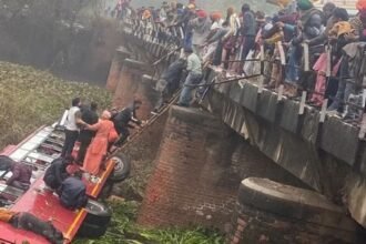 पंजाब में हादसा: प्राइवेट कंपनी की बस नाले में गिरी, आठ की मौत, 35 लोग घायल