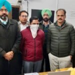 ਤਹਿਸੀਲਦਾਰ ਦੇ ਨਾਮ ਉਪਰ 11000 ਰੁਪਏ ਰਿਸ਼ਵਤ ਹਾਸਲ ਕਰਦਾ ਵਸੀਕਾ ਨਵੀਸ ਰੰਗੇ ਹੱਥੀਂ ਗ੍ਰਿਫਤਾਰ