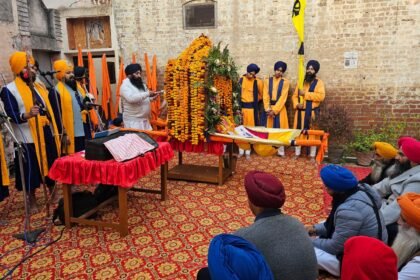 ਸ਼੍ਰੀ ਗੁਰੂ ਗੋਬਿੰਦ ਸਿੰਘ ਜੀ ਦੇ ਪ੍ਰਕਾਸ਼ ਦਿਹਾੜੇ ਨੂੰ ਸਮਰਪਿਤ ਖੋਜੇਵਾਲ ਵਿਖੇ ਸਜਾਇਆ ਗਿਆ ਨਗਰ ਕੀਰਤਨ
