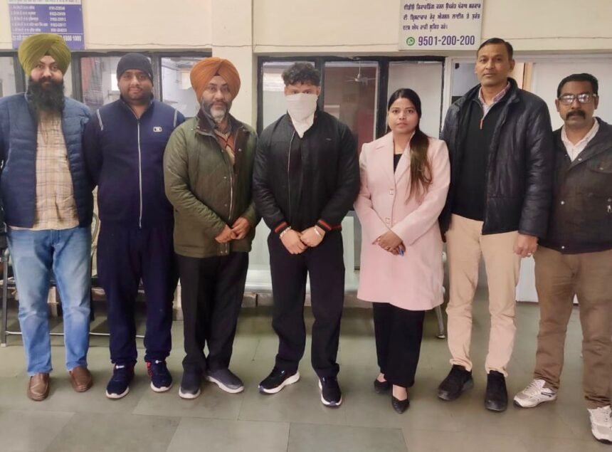 – 10,000 रुपये रिश्वत मांगने वाला निजी सुरक्षा गार्ड विजीलेंस ब्यूरो द्वारा गिरफ्तार