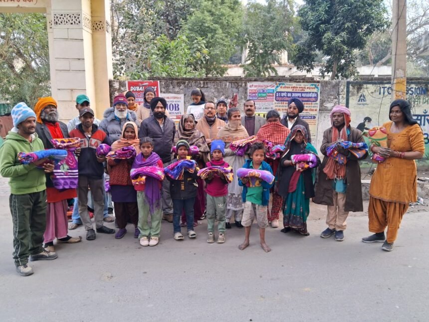 नेशनल जर्नलिस्ट प्रेस क्लब ने बांटे कंबल