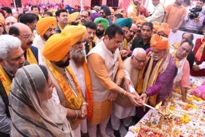 कैबिनेट मंत्री ने श्री राम नवमी के अवसर पर जालंधर में शोभा यात्रा में भाग लिया, पंजाब के लोगों को पवित्र दिन की बधाई दी