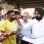 कैबिनेट मंत्री लालजीत सिंह भुल्लर ने जालंधर ड्राइविंग टेस्ट ट्रैक का अचानक किया निरीक्षण , जालंधर बस स्टैंड पर निजी बसों की जांच की और काटे चालान