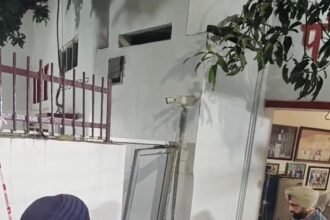 जालंधर में भाजपा के पूर्व मंत्री मनोरंजन कालिया के घर हुआ ग्रेनेड अटैक, CP धनप्रीत कौर का आया बयान, देखें वीडियो