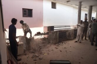 गांव लखनपाल में हुई बुलडोज़र करवाई, अवैध निर्माण ध्वस्त, 9 ड्रग तस्कर गिरफ्तार