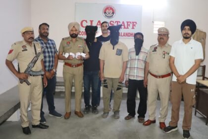 जालंधर पुलिस ने तीन व्यक्तियों को 150 ग्राम हेरोइन और चार अवैध हथियारों के साथ किया गिरफ्तार