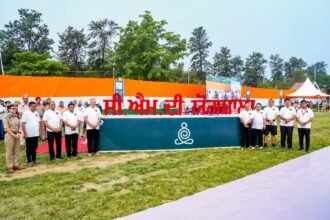 योगमई हुआ जालंधर : जालंधर के पी.ए.पी. ग्राउंड में राज्य स्तरीय ‘सी.एम. दी योगशाला’ प्रोग्राम, सी.एम. दी योगशाला प्रोग्राम में 21,000 से अधिक लोगों ने की शिरकत