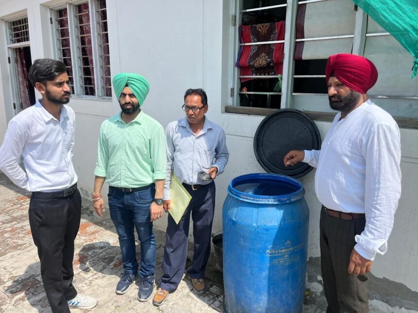 सेहत विभाग की टीमों ने ‘हर शुक्रवार डेंगू वार’ मुहिम के तहत किया डेंगू सर्वे