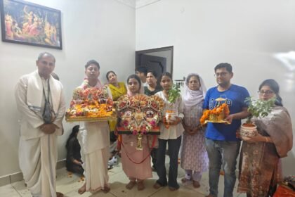 रथ यात्रा के उपलक्ष्य मे इस्कओन द्वारा बड़े हर्ष उल्लास से निकाली गई 17वी संध्या फेरी