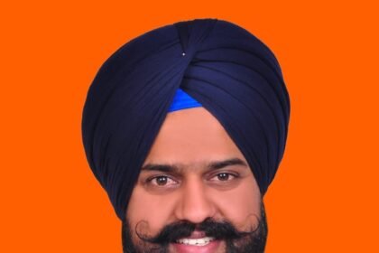 ਯੂਥ ਅਕਾਲੀ ਦਲ ਦੇ ਜ਼ਿਲ੍ਹਾ ਪ੍ਰਧਾਨ ਨੇ ਕਿਹਾ,ਯੂਥ ਅਕਾਲੀ ਦਲ ਬਿਕਰਮ ਮਜੀਠੀਆ ਨਾਲ ਚੱਟਾਨ ਵਾਂਗ ਖੜ੍ਹਾ ਹੈ