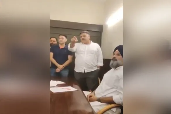 पूर्व अकाली मंत्री बिक्रम सिंह मजीठिया को विजिलेंस ने हिरासत में लिया, 29 मोबाइल फोन, 4 लैपटॉप समेत अन्य दस्तावेज जब्त