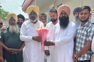 ਆਪ ਜ਼ਿਲ੍ਹਾ ਇੰਚਾਰਜ ਸਰਬਜੀਤ ਸਿੰਘ ਲੁਬਾਣਾ ਨੇ ਪੰਜਾਬ ਦੇ ਵਿੱਤ ਮੰਤਰੀ ਹਰਪਾਲ ਸਿੰਘ ਚੀਮਾ ਨਾਲ ਕੀਤੀ ਮੁਲਾਕਾਤ,ਸਮੱਸਿਆਂਵਾਂ ਤੋਂ ਕਰਵਾਇਆ ਜਾਣੂ