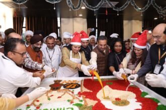 एलपीयू के स्कूल ऑफ़ होटल मैनेजमेंट एंड टूरिज्म ने सालाना फ्रूट मैसरेशन सेरेमनी के साथ फेस्टिव सीज़न की शुरुआत की