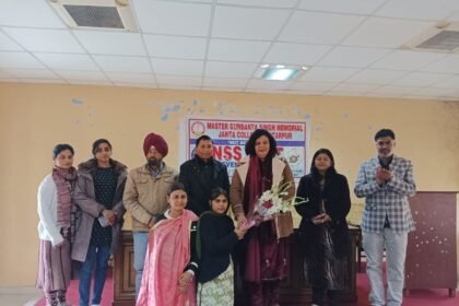 ਜਨਤਾ ਕਾਲਜ ਦੇ ਐਨ.ਐਸ.ਐਸ. ਯੂਨਿਟ ਵੱਲੋਂ ਸੱਤ ਰੋਜ਼ਾ ਕੈਂਪ ਦਾ ਆਗਾਜ਼