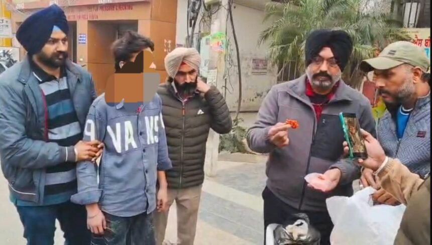 ਜੰਗਲੀ ਜੀਵਾਂ ਦੇ ਅੰਗਾਂ ਦੀ ਤਸਕਰੀ ਕਰਦੇ ਤਿੰਨ ਮੁਲਜ਼ਮ ਕਾਬੂ, ਸਾਂਬਰ ਦੇ ਸਿੰਗ, ਹੱਥਾਂ ਜੋੜੀ ਅਤੇ ਜੰਗਲੀ ਬਿੱਲੀ ਦੀ ਜ਼ੇਰ ਬਰਾਮਦ