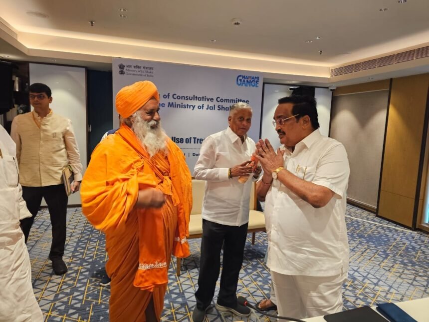 हरिके पत्तन की डी-सिल्टिंग के लिए संत सीचेवाल ने विशेष पैकेज की मांग