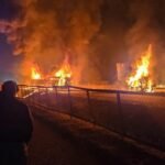 दर्दनाक हादसा : लॉरी से टक्कर के बाद बस बनी आग का गोला,10 यात्री जिंदा जले -22 घायल