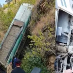 दर्दनाक हादसा : अल्मोड़ा में खाई में गिरी बस, 7 की मौत-कई घायल