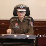 रेस्टोरेंट, क्लब और दूसरी लाइसेंस वाली खाने-पीने की जगहें रात 12 बजे तक बंद रखने का आदेश