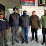 2000 रुपये रिश्वत लेते क्लर्क को विजीलैंस ब्यूरो ने किया काबू