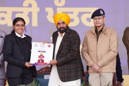 भगवंत मान सरकार ने नया मानदंड स्थापित किया, 16 मार्च 2022 से औसतन प्रतिदिन 45 युवाओं को प्रदान की गईं सरकारी नौकरियाँ