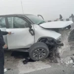 तेज रफ्तार फॉर्च्यूनर डिवाइडर से टकराई, महिला पुलिस कर्मी समेत पांच लोगों की मौत