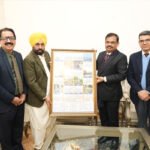 मुख्यमंत्री भगवंत मान ने जारी किया पंजाब सरकार का 2026 का कैलेंडर और डायरी