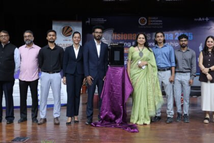 एलपीयू के स्टूडेंट स्टार्टअप एयरसेंस लैब्स ने भारत के प्रेसिडेंट को डोमेस्टिक क्लीन-एयर इनोवेशन दिखाया, ₹50 करोड़ की वैल्यूएशन हासिल की