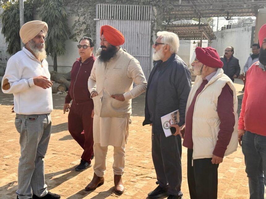 इम्प्रूवमेंट ट्रस्ट के चेयरमैन रमणीक सिंह रंधावा ने मॉडल टाउन श्मशान घाट का किया दौरा